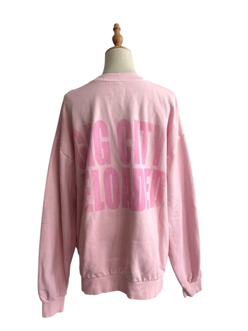 Nicki Minaj Pink Friday 2 Gag City Reloaded Crewneck Sweatshirt Concert Size XL - Picture 3 of 7